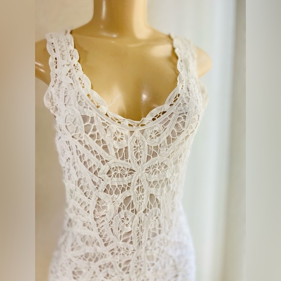 INC women’s dress size 2  white, layered dress with crochet on the top layer. - Picture 4 of 16